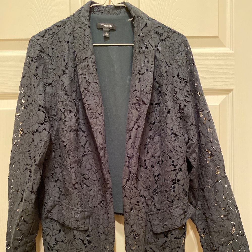Torrid Lace dark emerald green blazer size 2